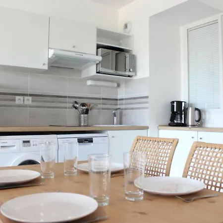 Appartamento La Rochelle, 3 Pièces, 6 Personnes - Fr-1-246-220