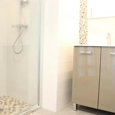 Appartamento La Rochelle, 3 Pièces, 6 Personnes - Fr-1-246-220 *